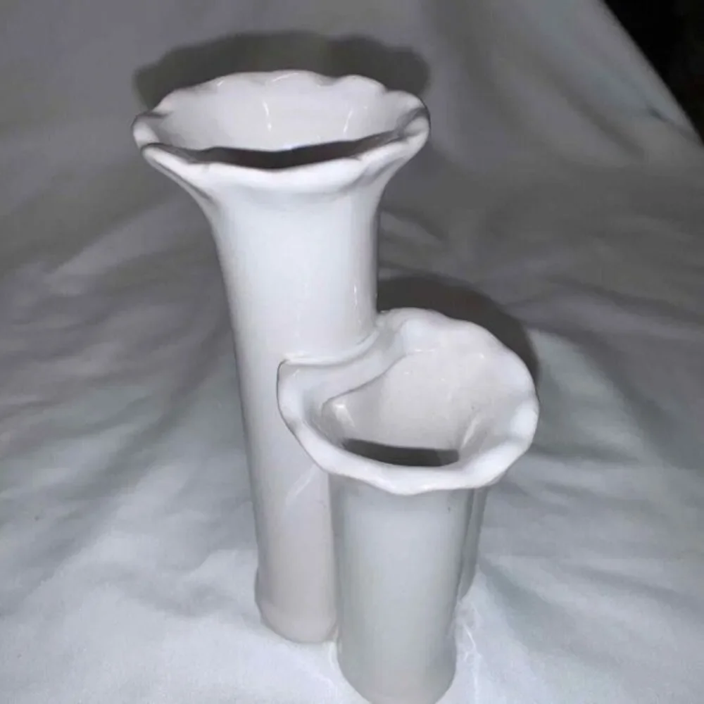 Vase White Pottery Napa Home and Garden 6 Inch‎ 3 Bud Vase